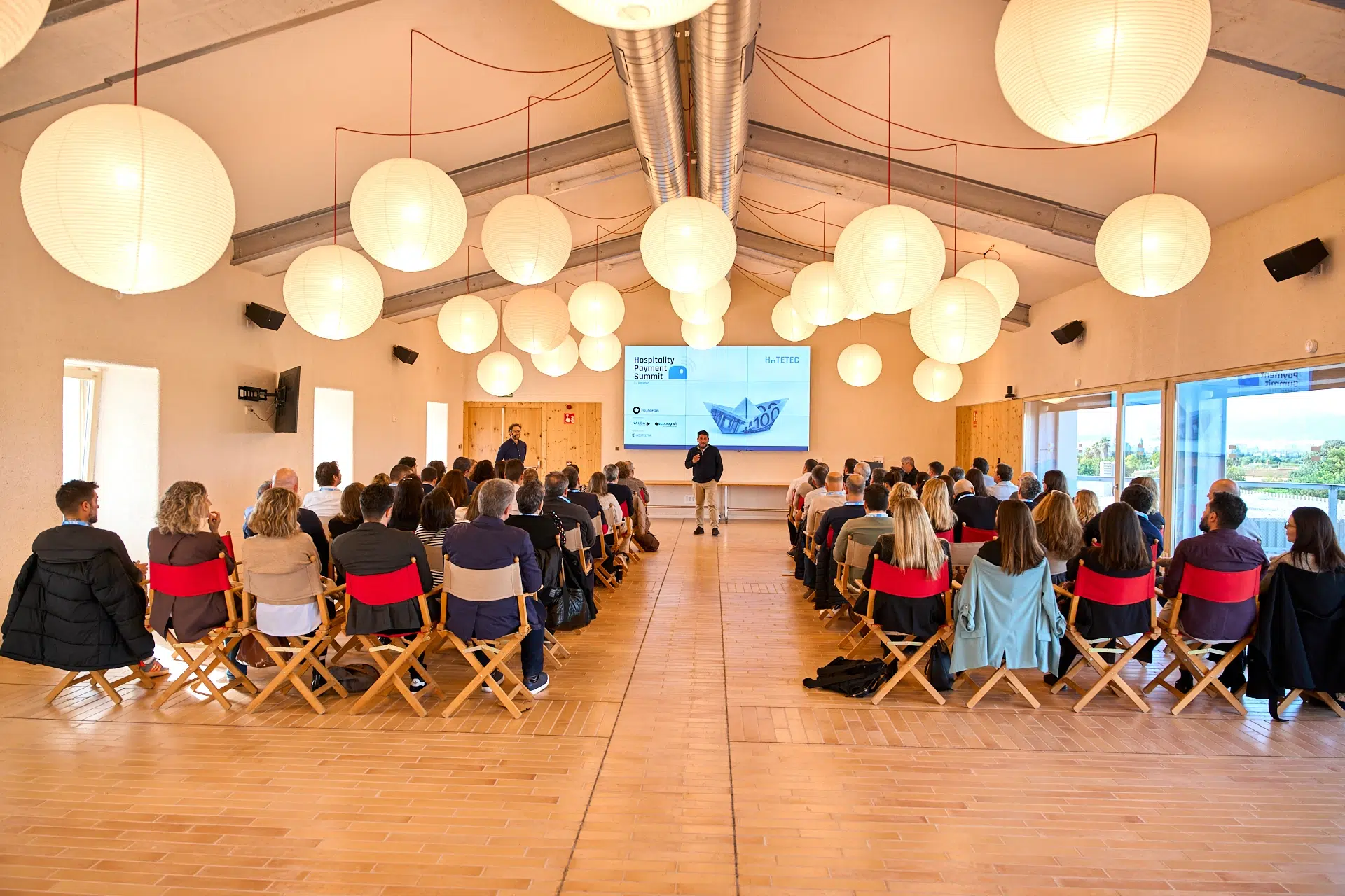 Fraude, conversión y tokenización: así fueron los debates del Hospitality Payment Summit impulsado por Hotetec