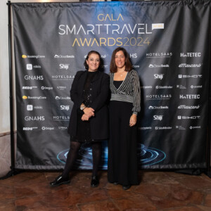 Cristina Torres y Paula Servera (Dingus) Cristina Torres y Paula Servera (Dingus)